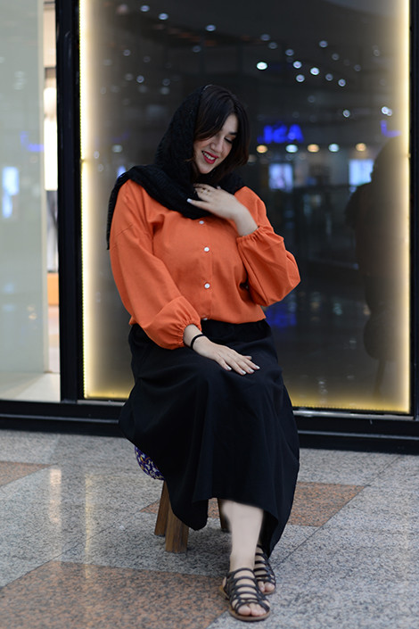 خرید مستقیم شومیز و دامن از تولیدی